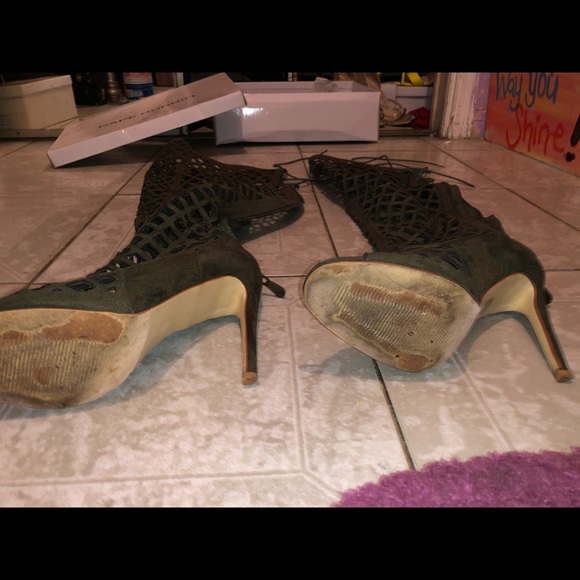 Cape Robbin Over the knee cage heel boots - Picture 4 of 6